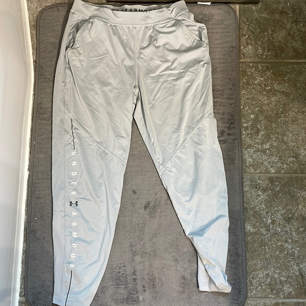 Under Armor Light Weight Joggers
